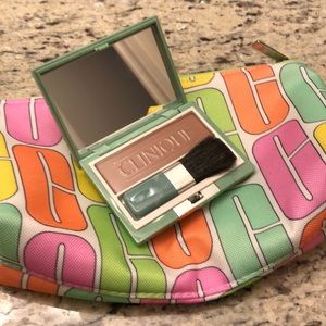 Clinique totally tawny blush